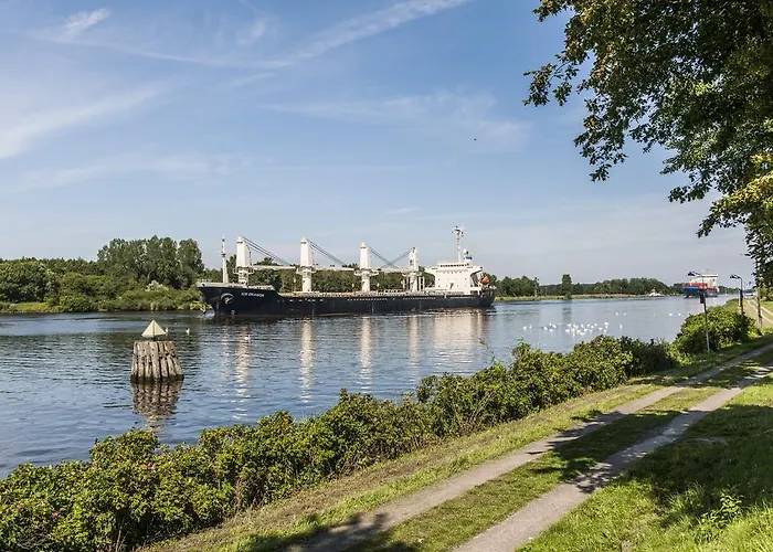 מלון Fauna Breiholz